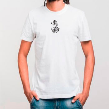 Camiseta estampada diseño tribal