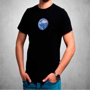 Camiseta estampada diseño galaxia
